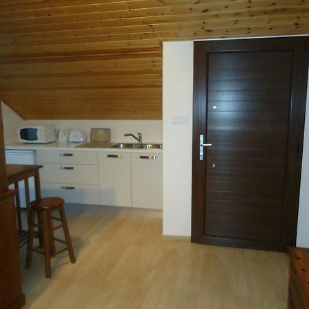 Petralona Apartment Agios Athanasios Buitenkant foto