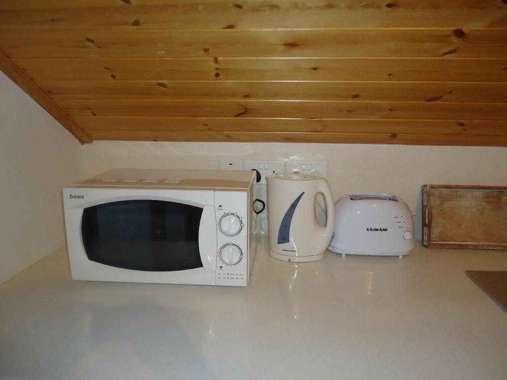Petralona Apartment Agios Athanasios Buitenkant foto