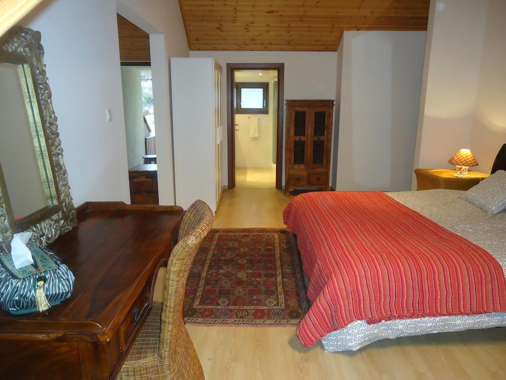 Petralona Apartment Agios Athanasios Buitenkant foto